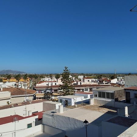 サロブレーニャ Acogedora Casa Familiar Con Patioヴィラ エクステリア 写真