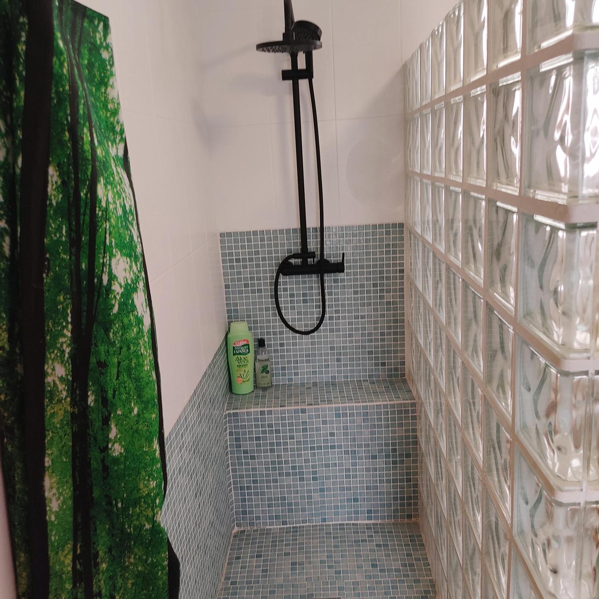 サロブレーニャ Acogedora Casa Familiar Con Patioヴィラ エクステリア 写真